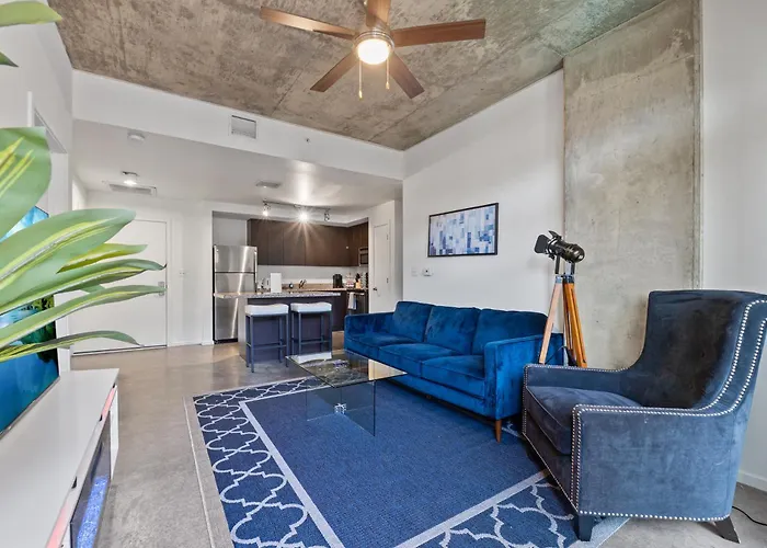 Scholars Loft * Phoenix
