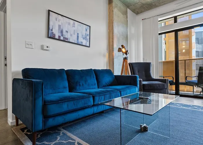 Scholars Loft * Phoenix
